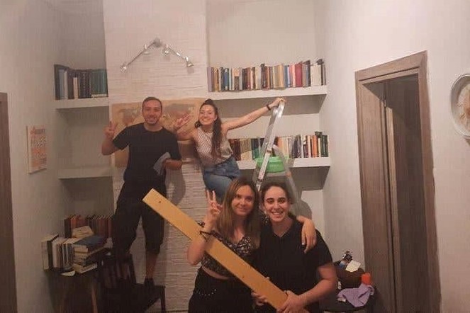 Ανανέωση Βιβλιοθήκης